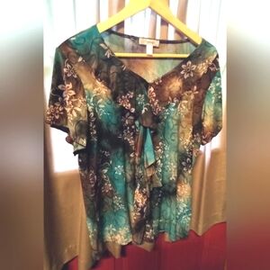 Dress Barn floral short sleeved ruffle shirt